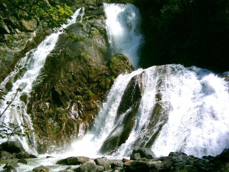 Camping La Cascade Villa Le Bourg-dʼOisans Exteriör bild